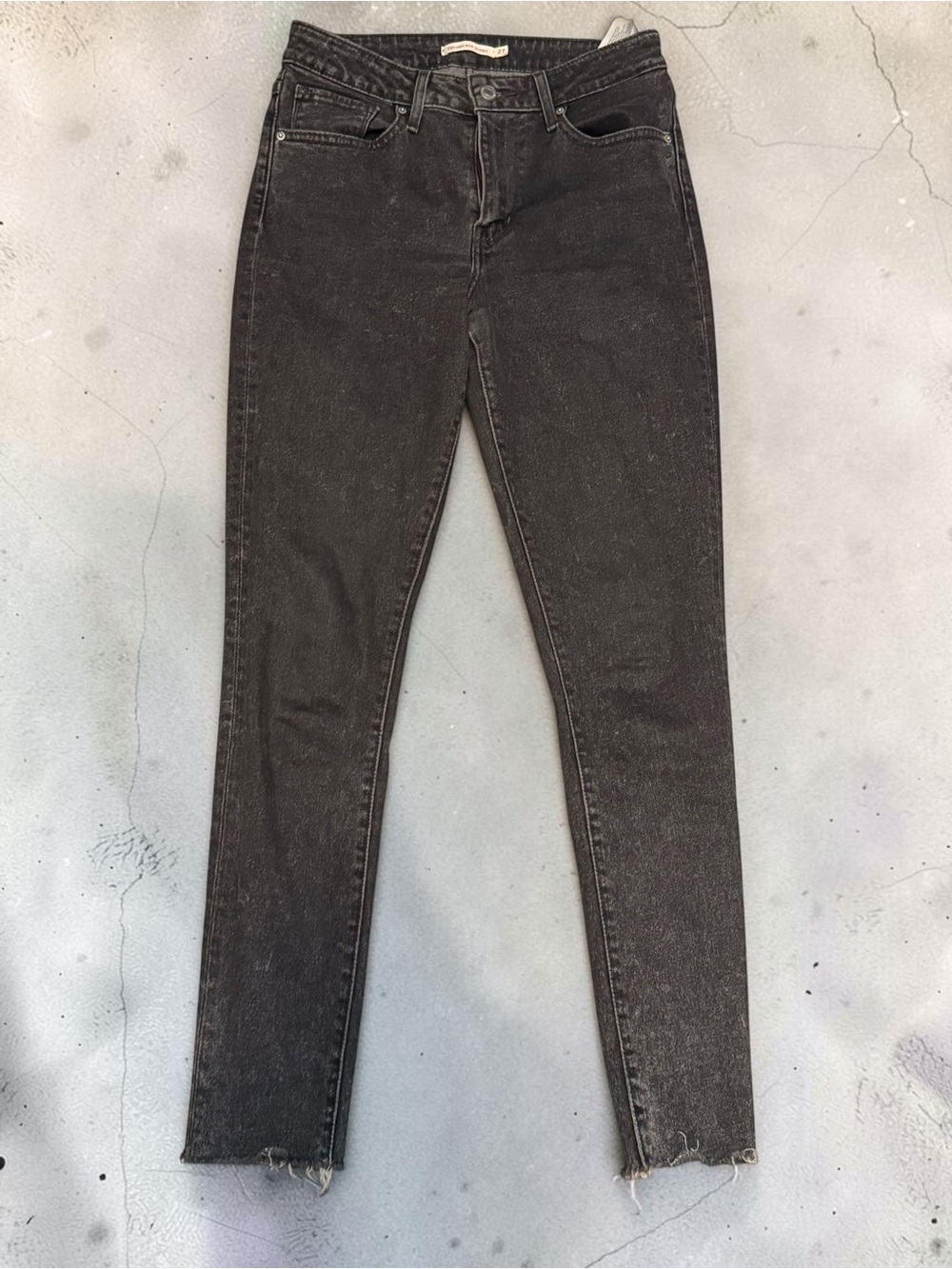 Signature 721 by Levi Strauss Women’s Black Washed High-Rise Skinny Jeans